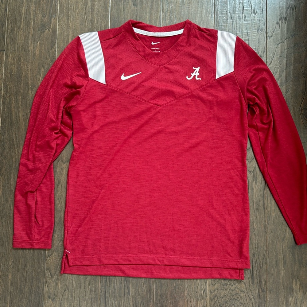 Nike. University of Alabama dry fit long sleeve T-shirt. NWOT.